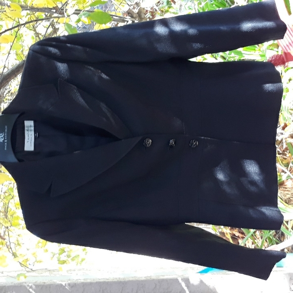 Tahari Blazer, Black, EXCELLENT condition!! - Picture 2 of 4
